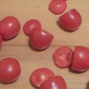 Tomates farcies aux champignons et cuites au four