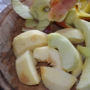 Kompot z jablek, máty a skořice na zimu