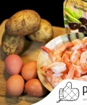 Салат с красной икрой и креветками «Морской бриз. Салат с икрой: побалуйте гостей экзотикой Салат с креветками грибами и красной икрой
