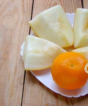 Portakal, elma, karpuz ilavesiyle kavun reçeli yapmak için tarifler Kavun ve portakaldan reçel nasıl yapılır