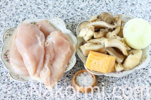 Куриные мешочки с сыром и грибами.